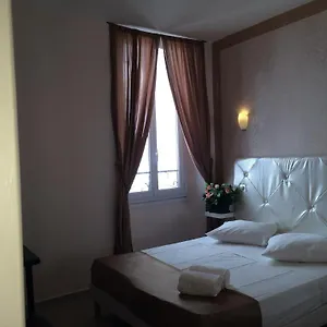Arcotel A 4 Minutes Du Palais Des Festivals 2*, Cannes France